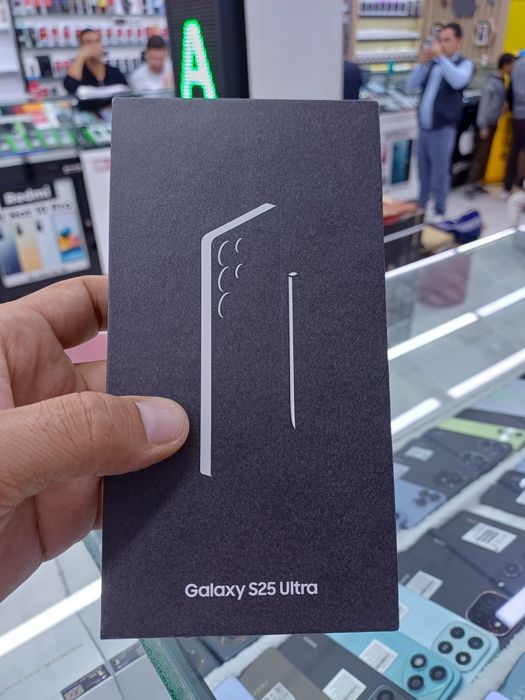 samsung S25 Ultra 12/512 titan whitesilver.