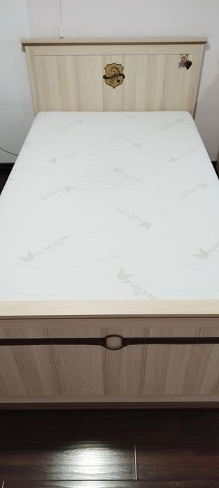 De vânzare pat 120x200 din colecția Royal de la Cilek-Turkey