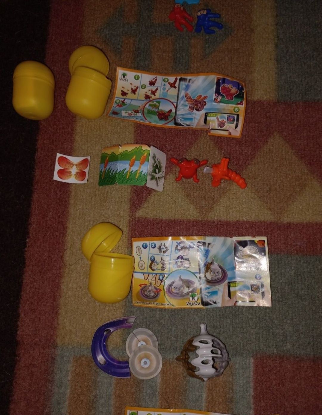 Киндер играчки от различни серии / Kinder Surprise