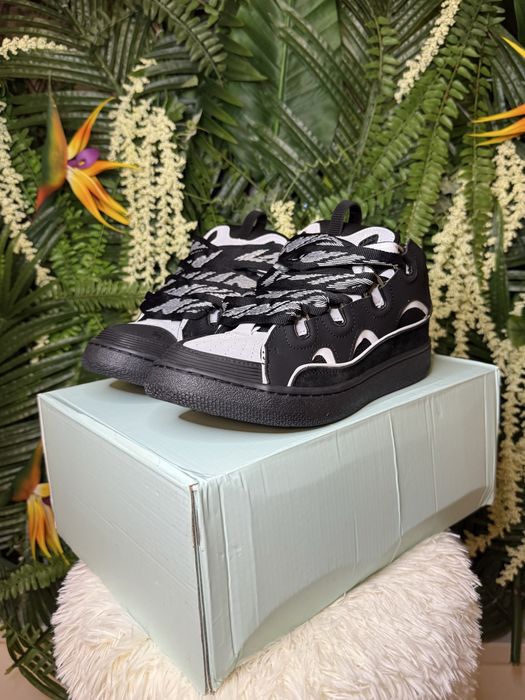 Lanvin Curb Suede Black White