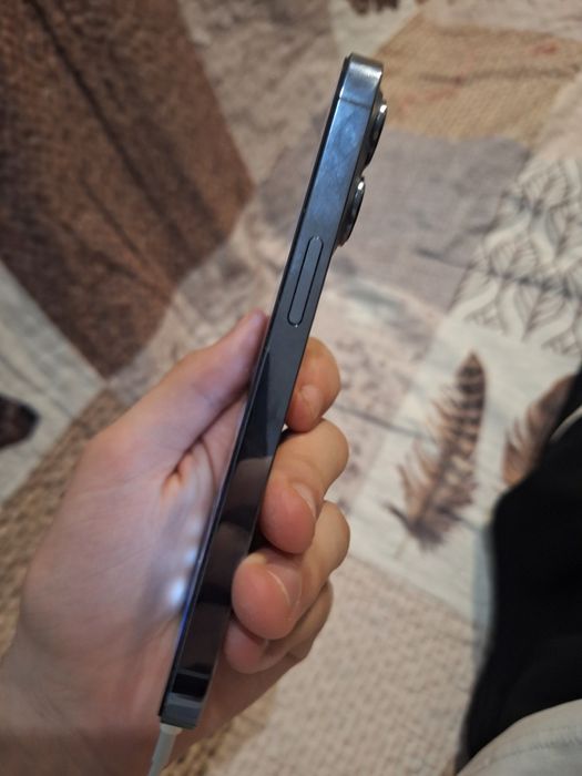 Iphone  13 pro sierra blue ,128 gb