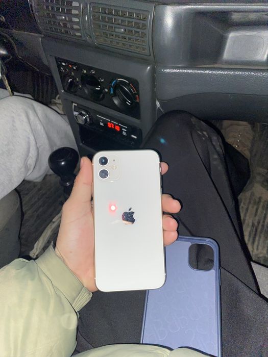 айфон 11 128гб родной экран