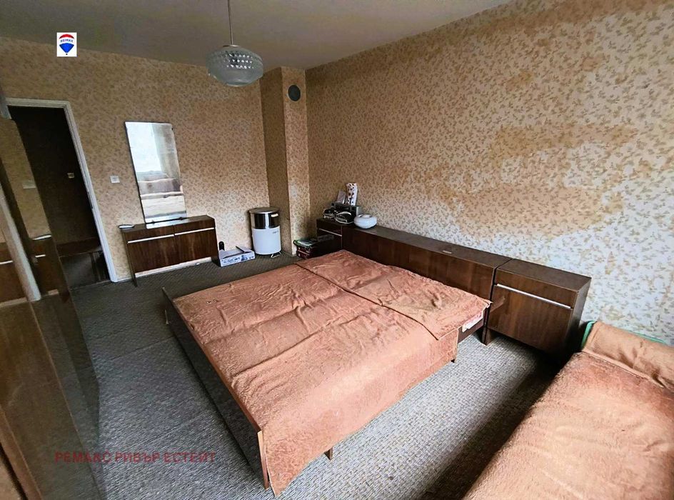 Тристаен апартамент за продажба кв. ЦЮР