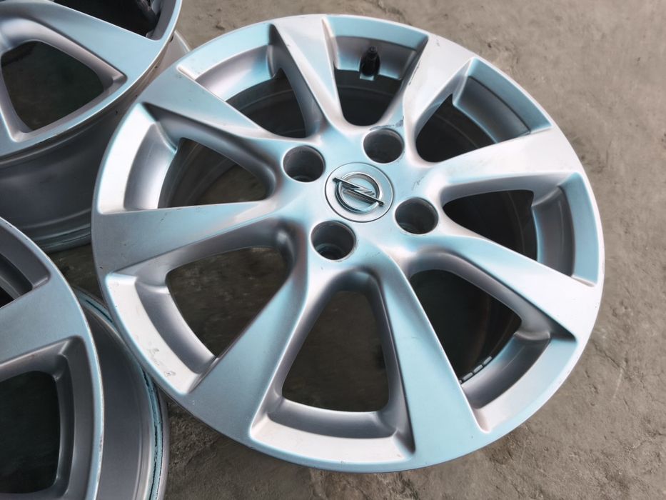 16" оригинални алуминиеви джанти за Opel Crossland,Corsa...