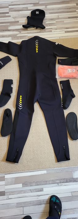 Costum neopren xxl