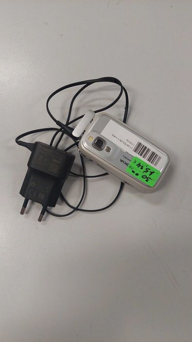 Nokia 1120 + Зарядно