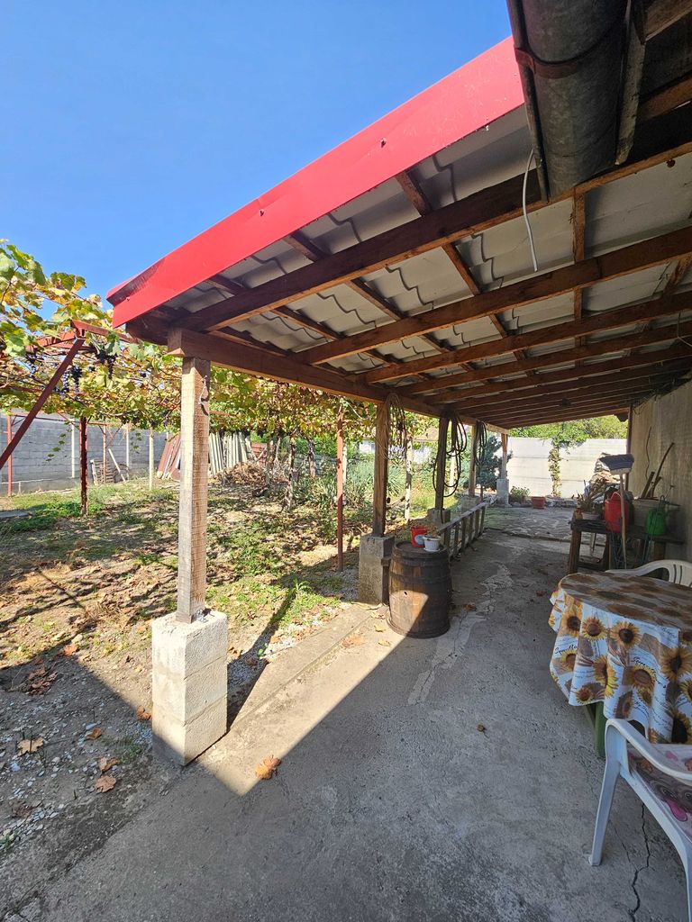 Продава се Къща в Търговище, Малчо Малчев - 499 кв.м за 199 €/кв.м - Снимка #3