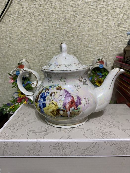 .Чайник 1 л., чашки на добор