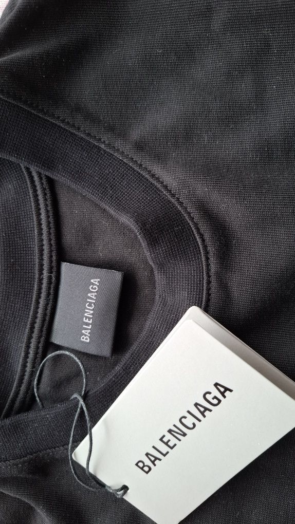 Balenciaga тениски