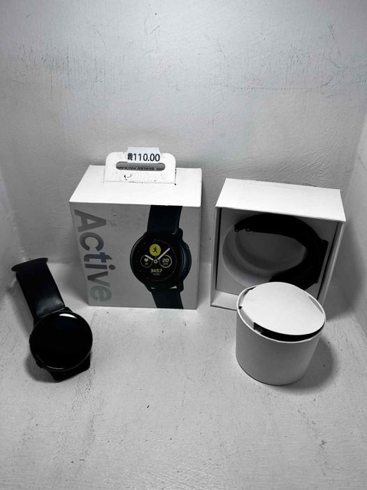 Часовник sunsung galaxy watch active