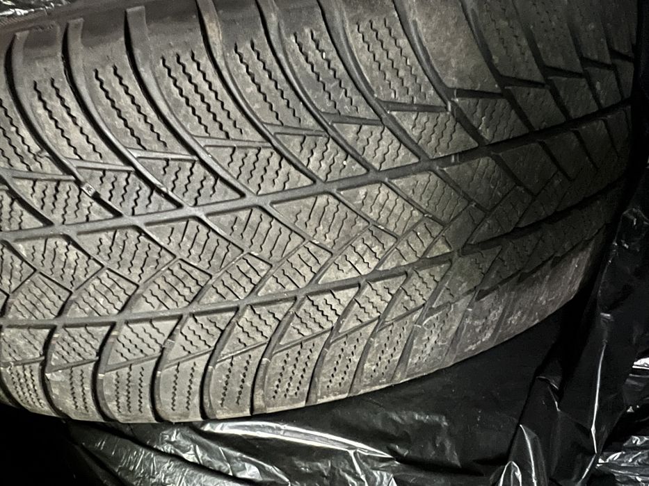 Anvelope R18 225/55