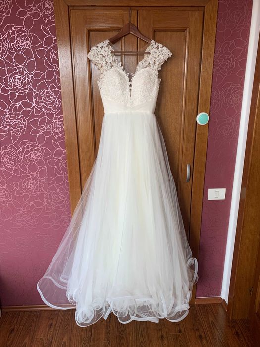 Vand rochie mireasa Maya Fashion