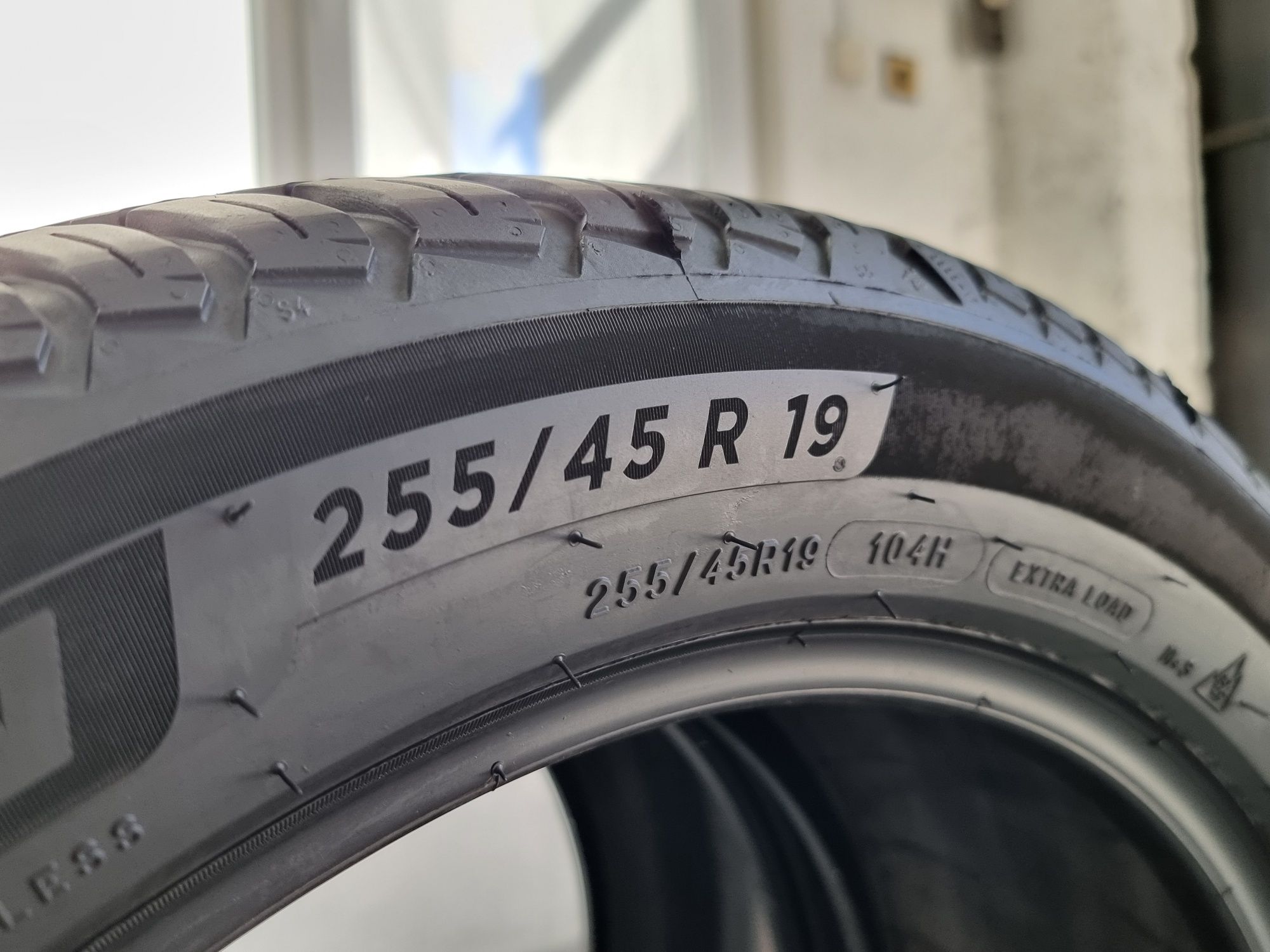 "Dot 24" Спорт пакет 235/50/19 и 255/45/19 Michelin 4Броя: 820лв 6.5мм