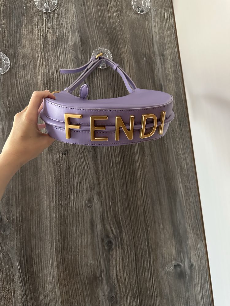 Чанта FENDI /лилава/