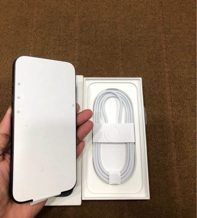 iPhone 16 E  / 100% Bateria / Garantie  / Accept Schimburi