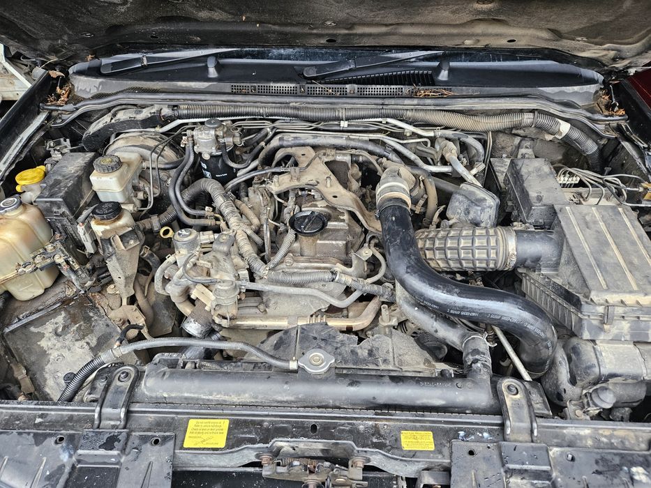 Нисан Навара 2.5дци 174к.с на части Nissan Navara 2.5dci na chasti