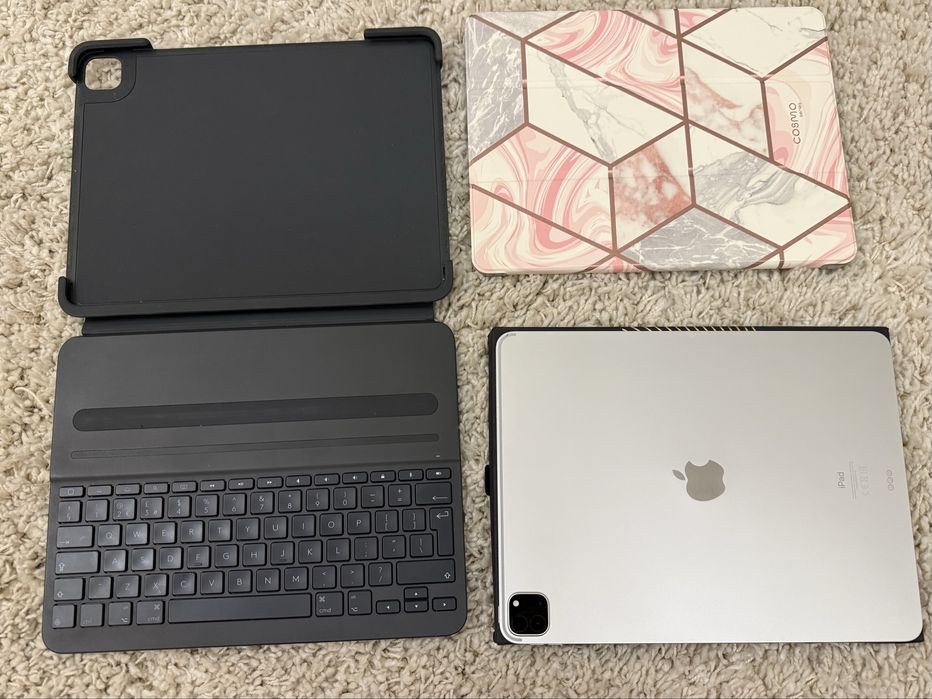 Vand Ipad Pro 12.9 inch generatia 4 ,wifi in stare noua, husa prot.