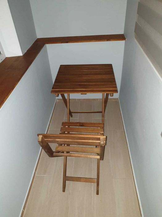 Garsoniera de vânzare