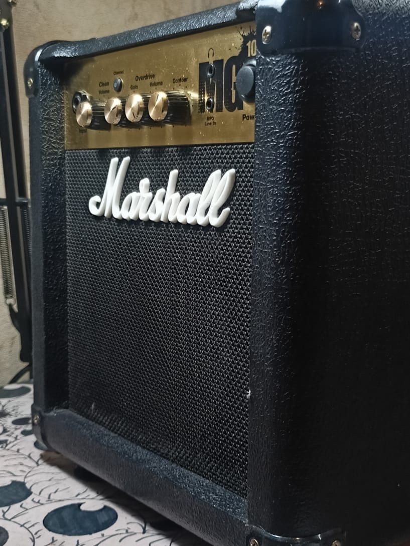 Комбик Marshall 24watts