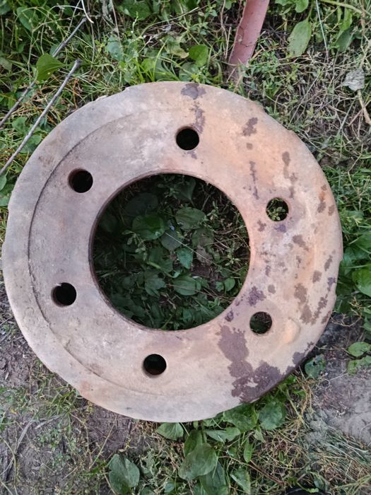 Продам запчасть на Изузо.