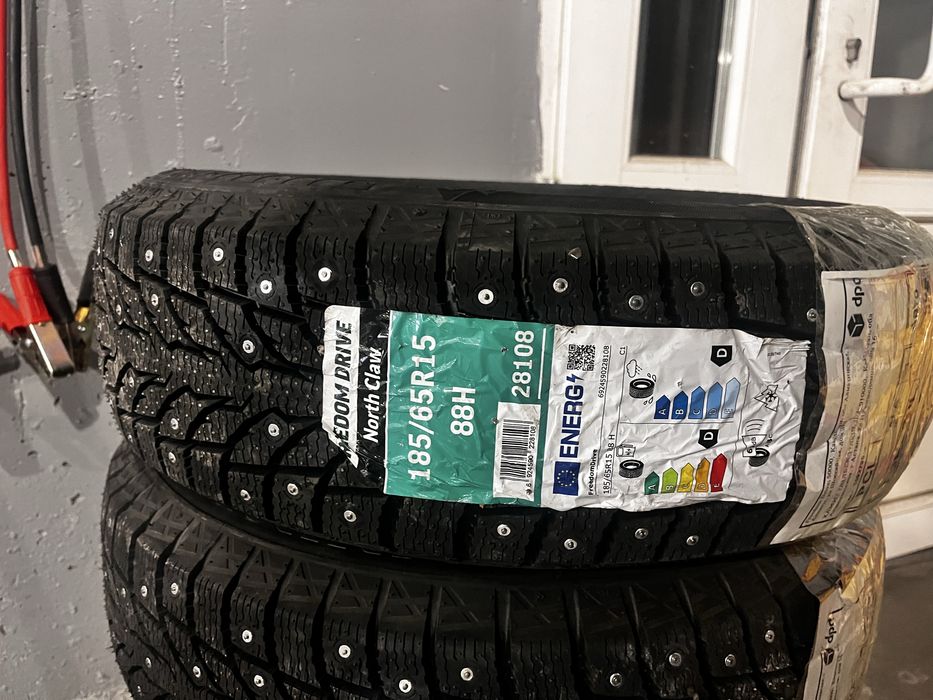 Новая резина 185/65/15