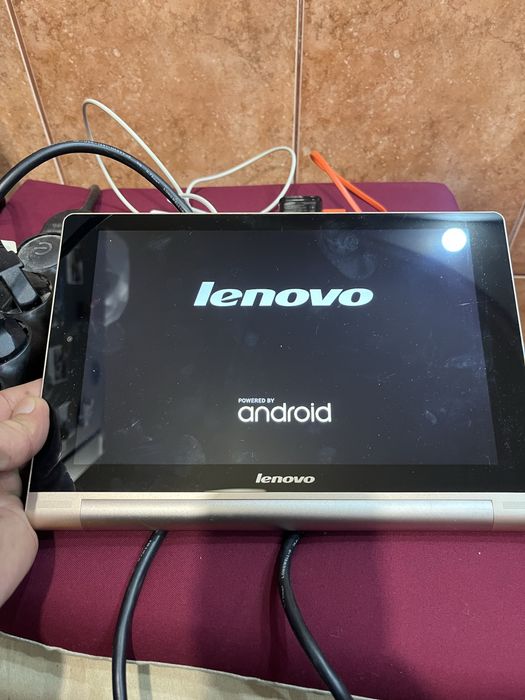 2 Laptop 2 Tablete  400 lei toate