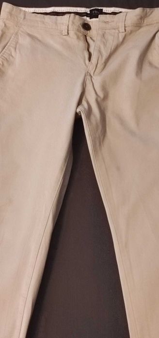 Pantaloni adolescenți