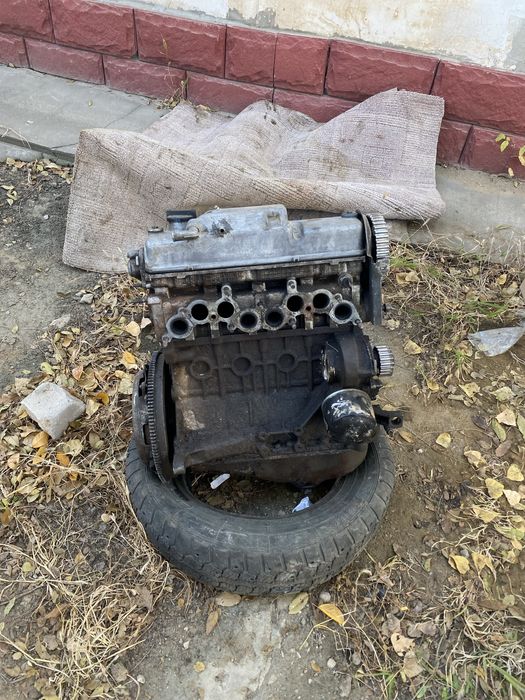 Продам мотор 8 клапн