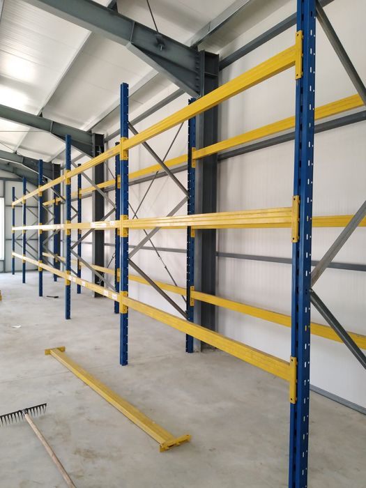 Rafturi metalice industriale