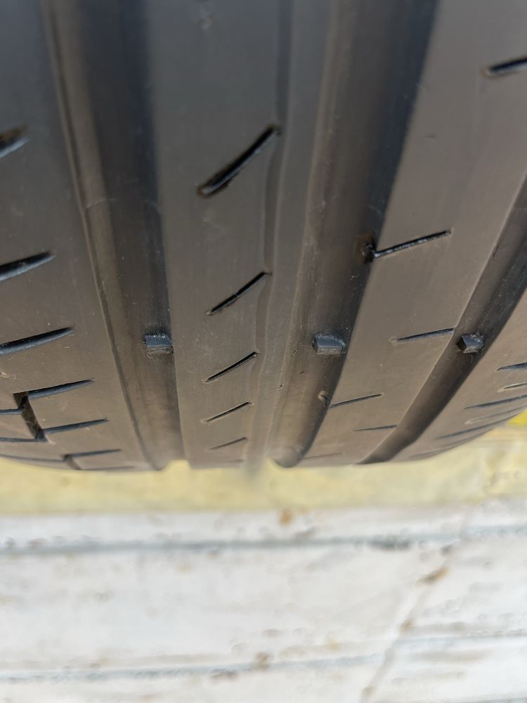 2 бр. летни гуми 225/50/17 Continental DOT 4917 4/5 mm