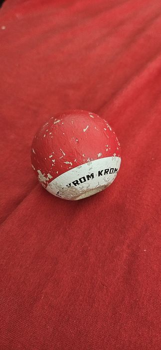 Vand cupe si tama de la kendama