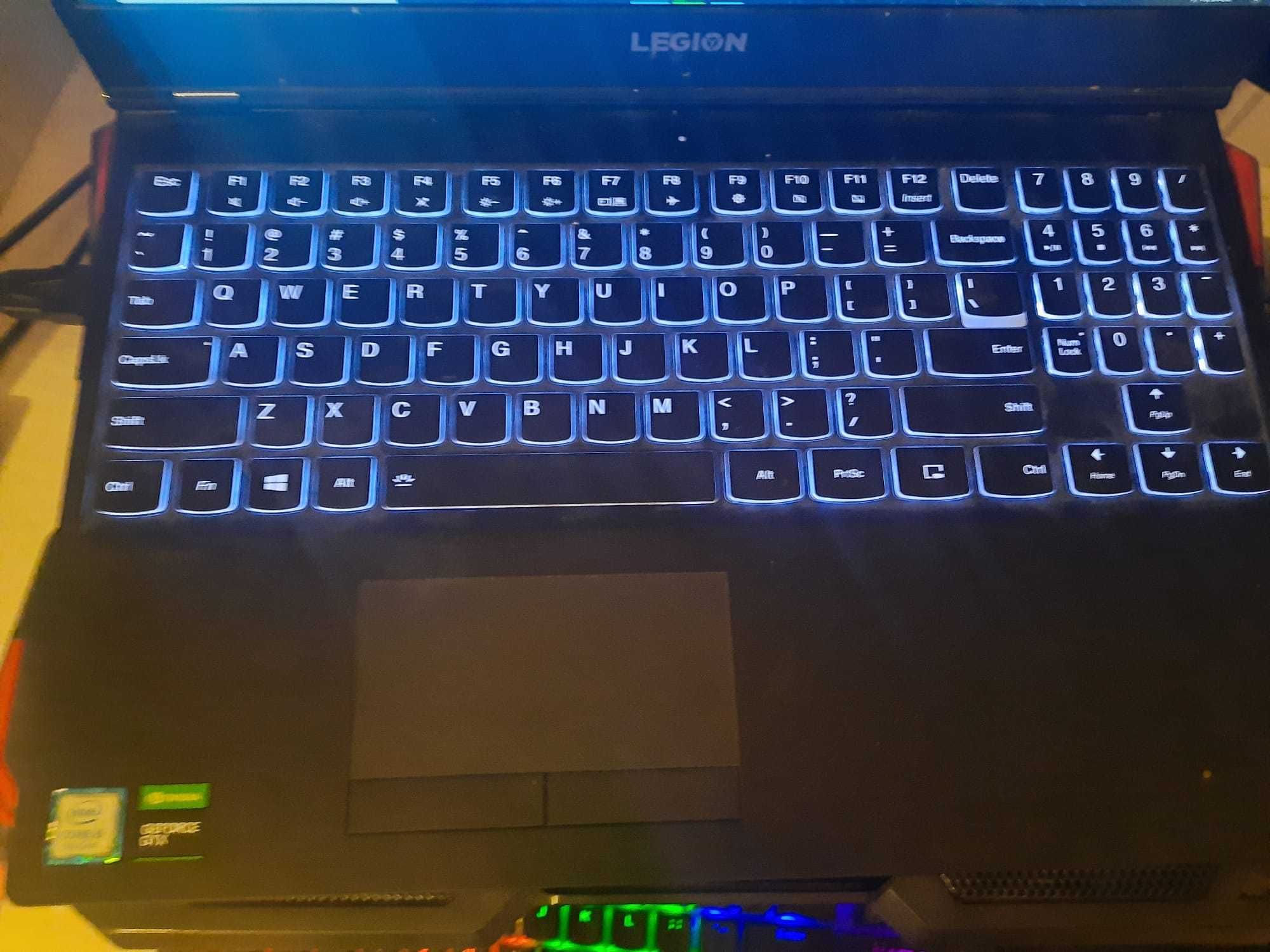 Vand laptop lenovo legion y530