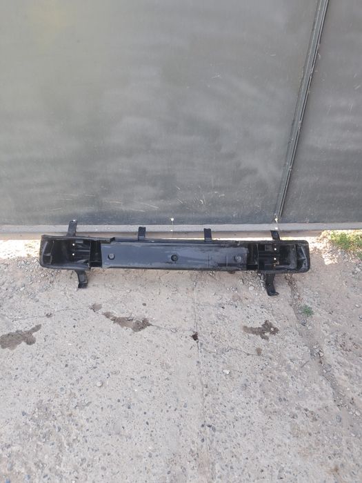 На рован усилитель бампера продаётся