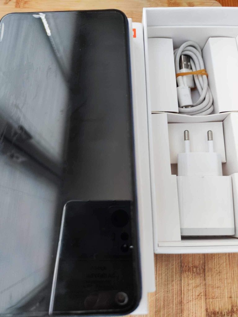 Redmi Note 9, 4 Gb ram, 128 GB rom
