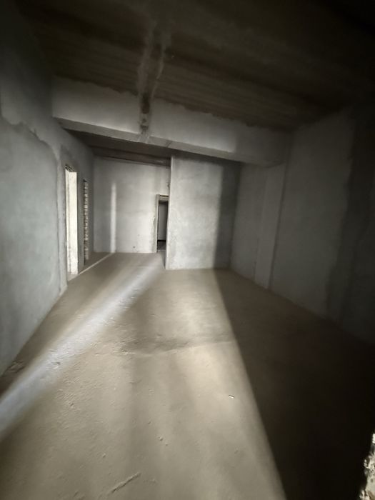 Samarqand city da 73 kvadrat karopka sotiladi