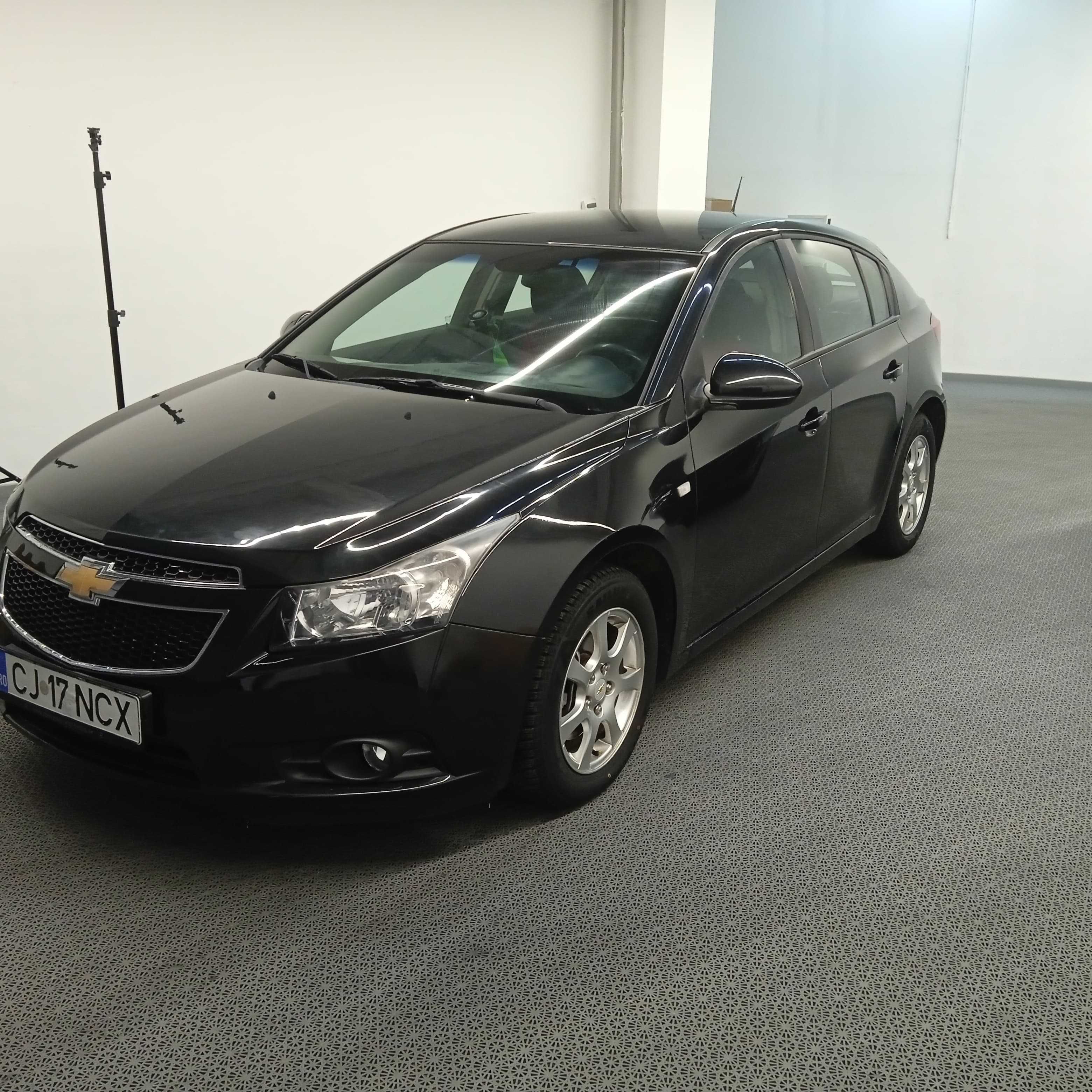 Vand / schimb cu renault clio - Chevrulet Cruze 2.0 TDI