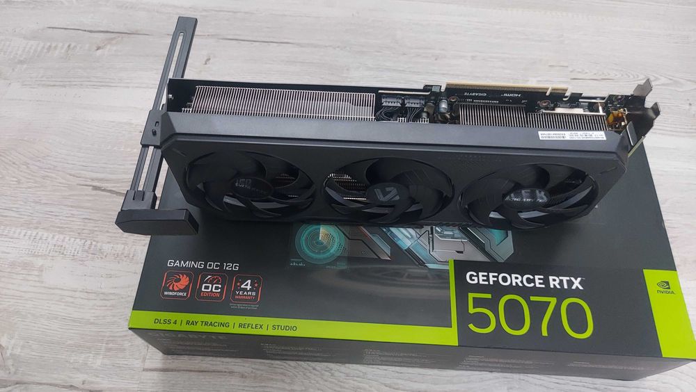 Gigabyte rtx 5070 gaming oc 12gb