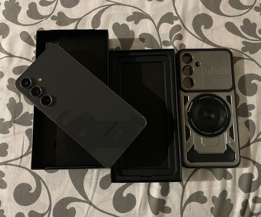 Vand Samsung S24 Fan Edition 128Gb