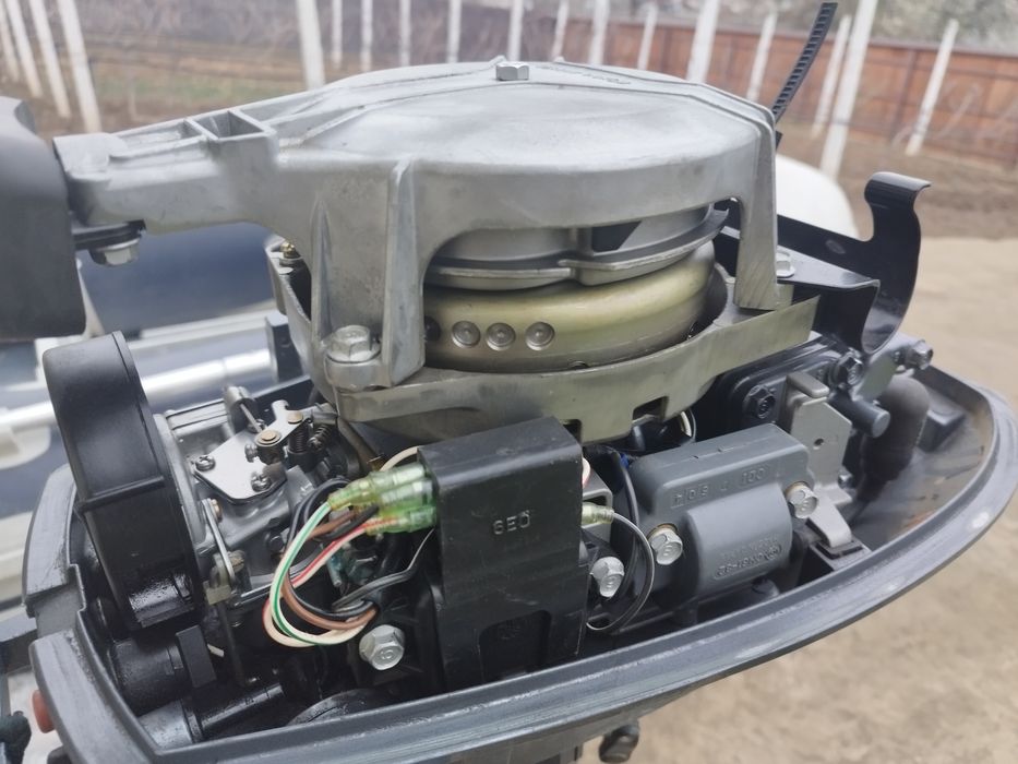 Honda honwave2,5m cu Yamaha 4 hp