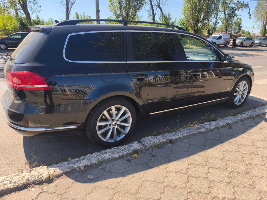 Vând Volkswagen Passat B7, 2.0
