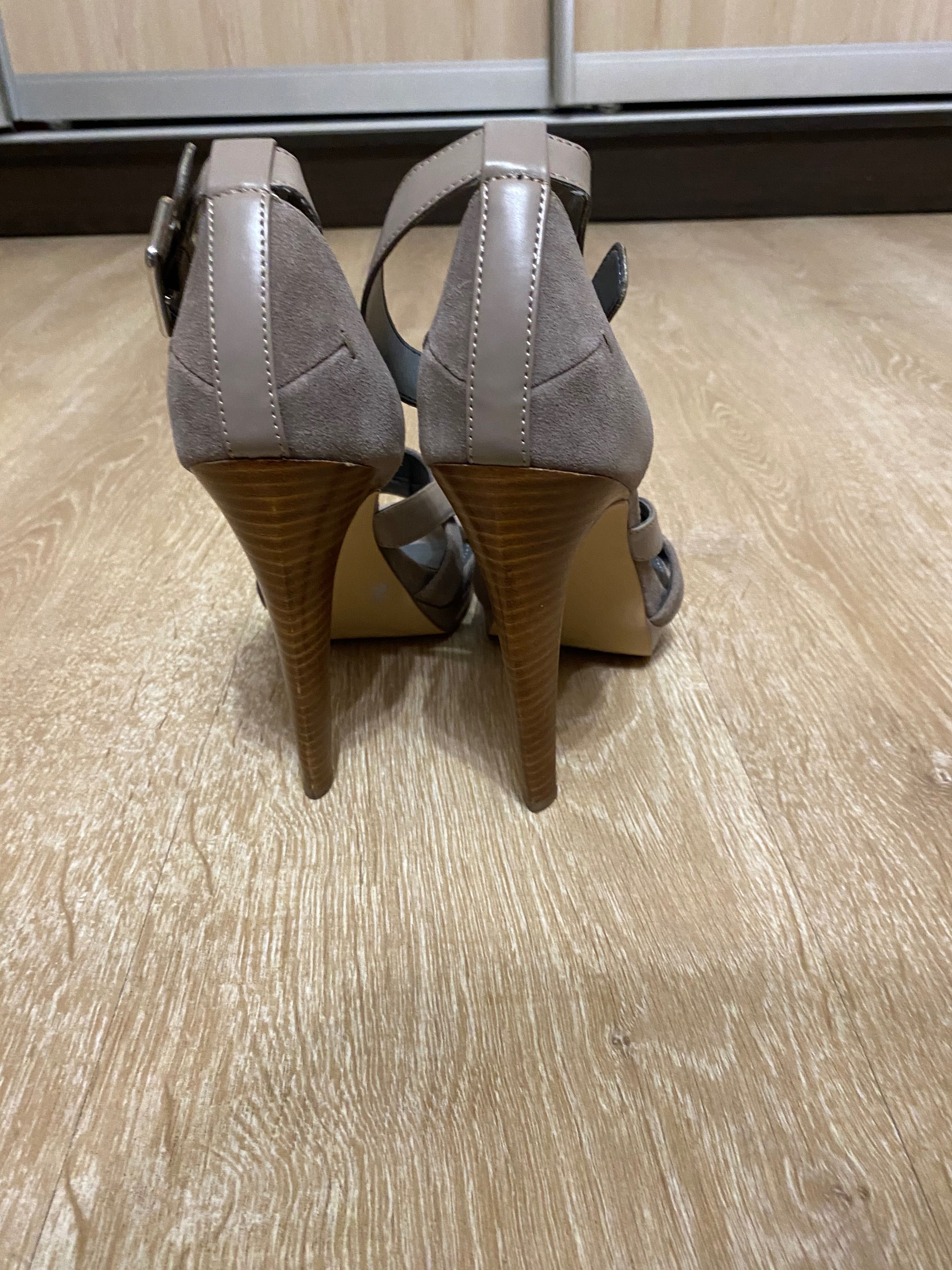 Sandale cu toc Calvin Klein