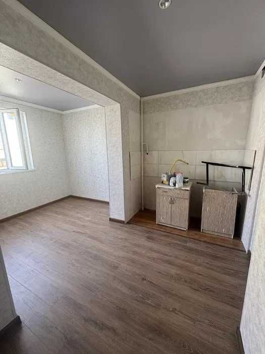 Beltepa mavzesida 2 xonali uy sotuvda