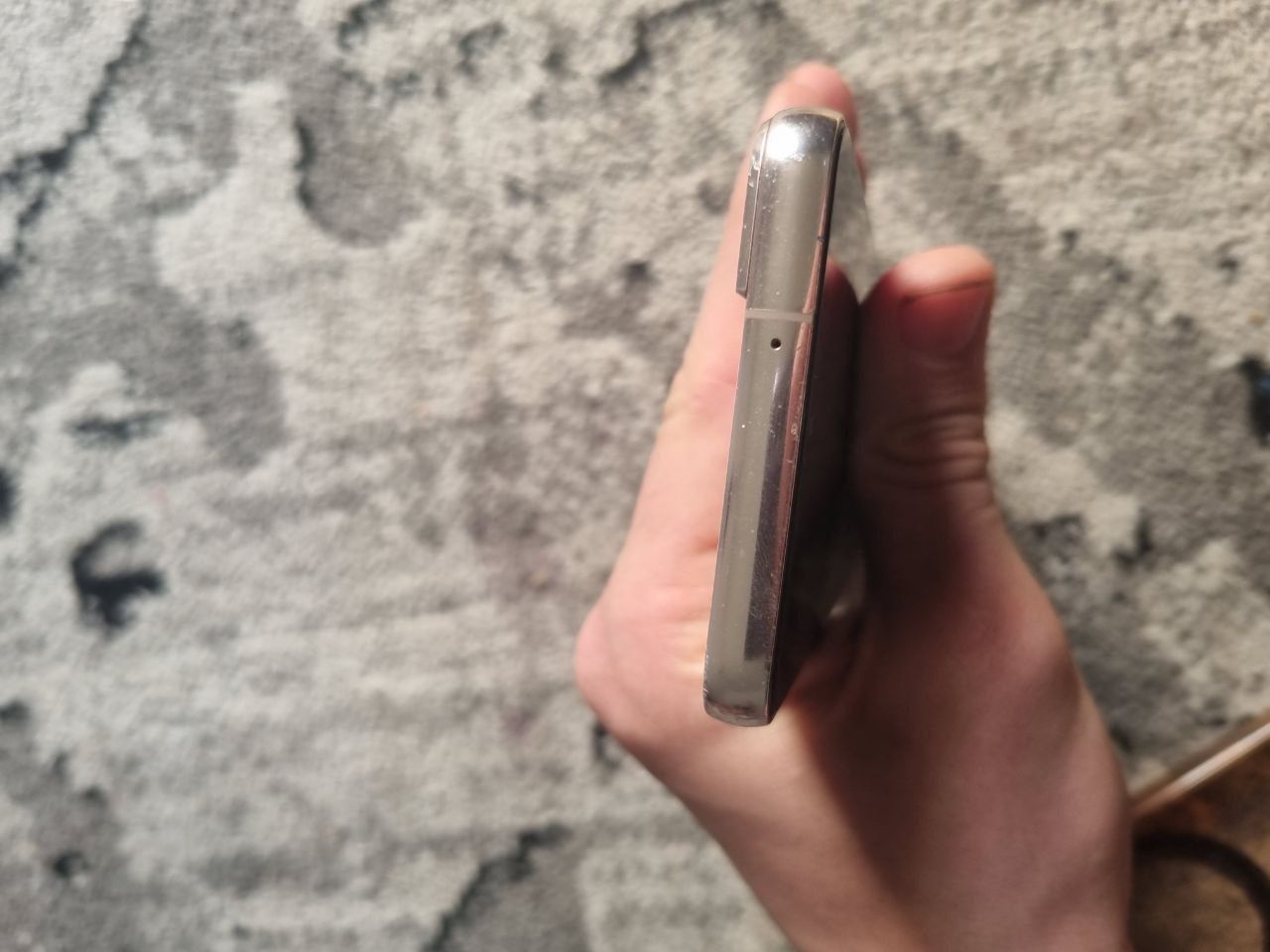 Samsung S22 Korea garantya beriladi