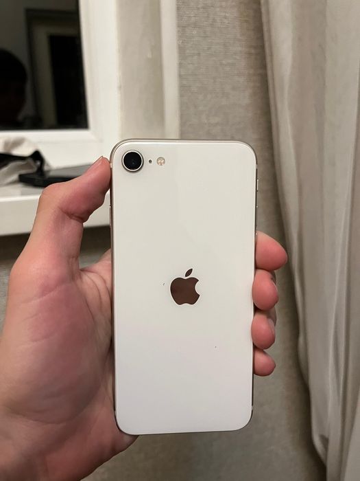 Iphone SE 3 64 ГБ