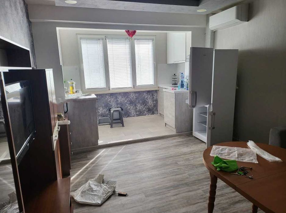 Продава се Двустаен апартамент в София, Фондови жилища - 45 кв.м за 2445 €/кв.м - Снимка #1