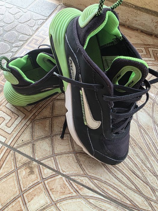 Nike маратонки 37,5