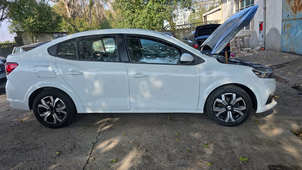 Dacia Logan 2022 Automată