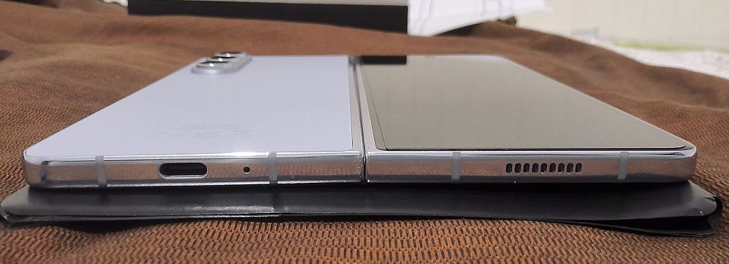 Samsung Z Fold 5 Ice Blue
