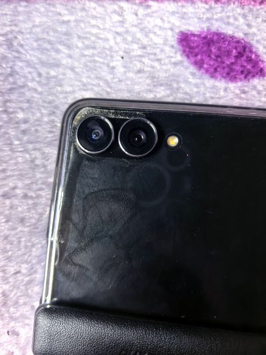 Samsung Z Flip 7