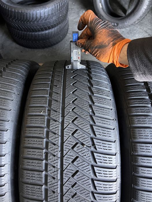 4 anvelope iarna 245/45/19 , Continental !